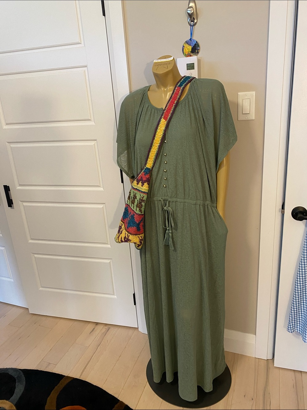 Maxi crinkle knit Raglan Button Dress Hedge green size 4-4x / 26 NWT by Torrid